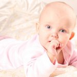 Gymnastik für Kinder unter einem Jahr Gymnastik für Kinder unter einem Jahr