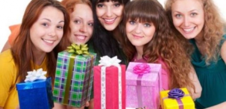 Wie feiert man den Geburtstag eines Teenagers?