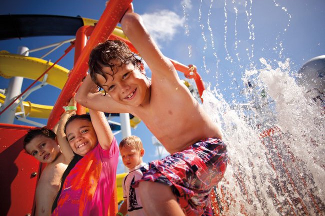 Temperieren eines Kindes im Sommer