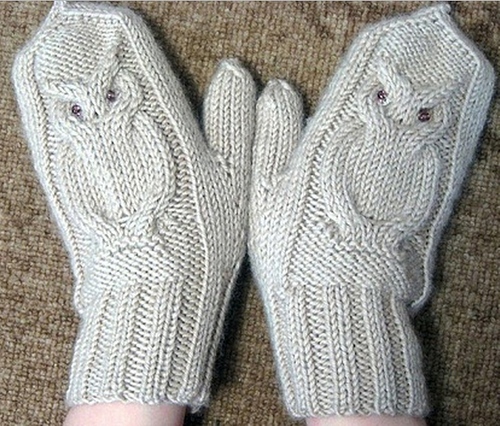 Strickhandschuhe mit Stricknadeln stricken - nur ein Anfänger