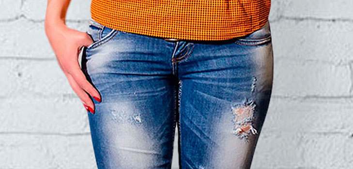 Wie man Jeans mit Schrammen oder zerrissene Jeans selbst macht