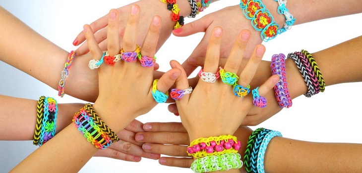 Schöne und originelle Armbänder aus Gummibändern, Video- und Fotokurse
