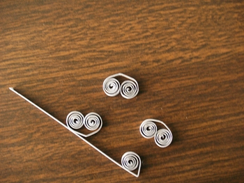 Quilling Weihnachtsspielzeug