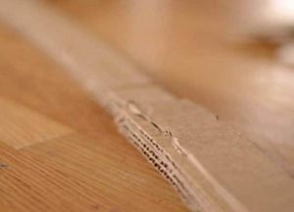 Wie man mit eigenen Händen ein Schwert aus Papier macht