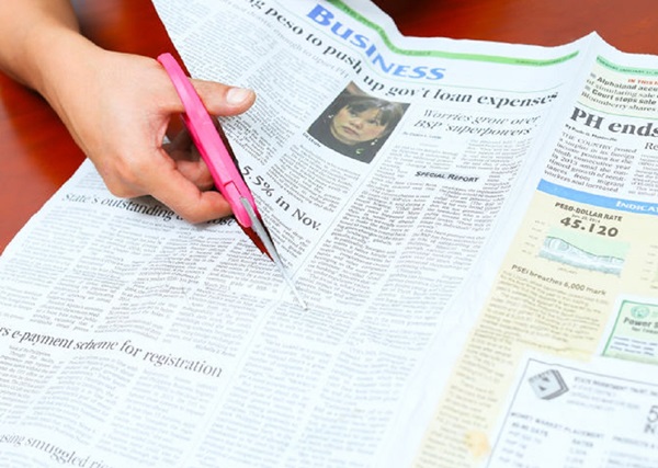 Wie man mit eigenen Händen ein Schwert aus Papier macht