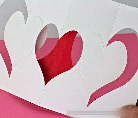 Wir machen einen schönen volumetrischen Valentin am 14. Februar - eine Meisterklasse mit einem Foto