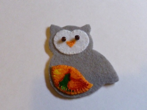 Broscheule aus Filz
