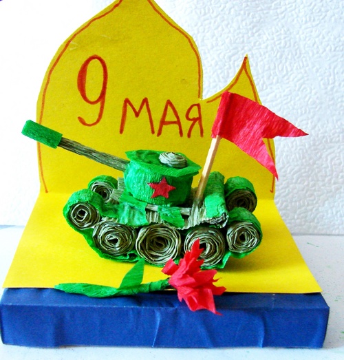 Basteln für den 9. Mai mit ihren eigenen Händen: ein Panzer aus Papier