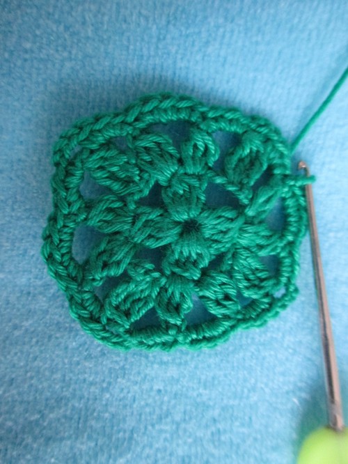 Schritt-für-Schritt-Anleitung für das Stricken von Becken