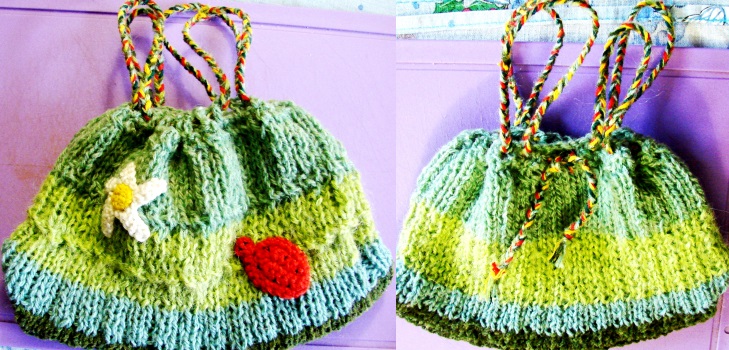 Sommertasche mit Resten von Garnstricken