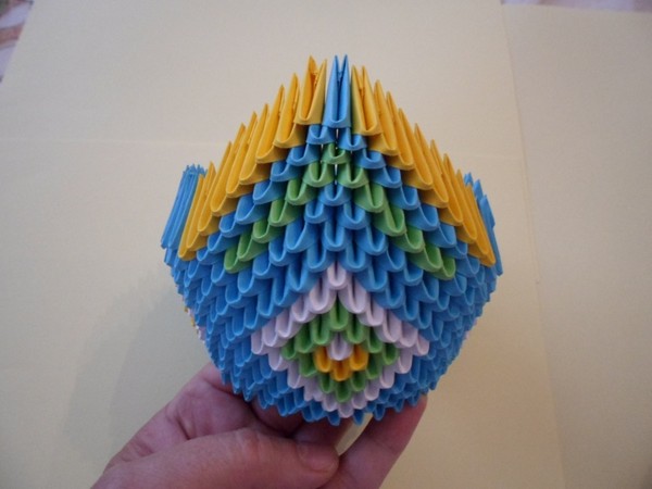 Wie man einen Schwan-Origami aus Modulen macht - Schritt für Schritt Anleitung mit Fotos und Videos