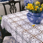Silvester Handwerk: gestrickte Tischdecke