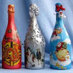 Neujahrs-Decoupage von Flaschen