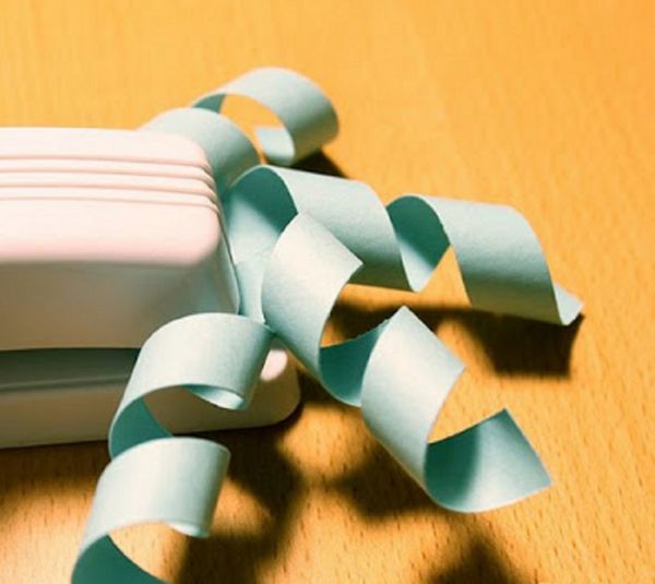 Schöne Schneeflocken für das neue Jahr 2017 mit ihren eigenen Händen aus Papier - Diagramme und Fotos in Etappen. Meisterkurse für Kinder auf großen Schneeflocken in Origami-Technik