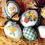 Osterstickerei
