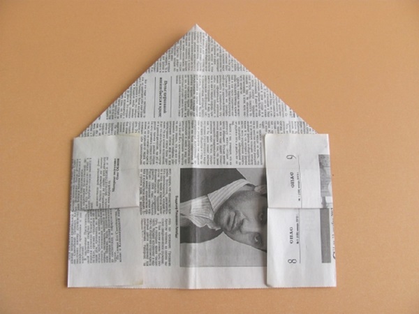 Wie man eine Kappe aus Papier macht