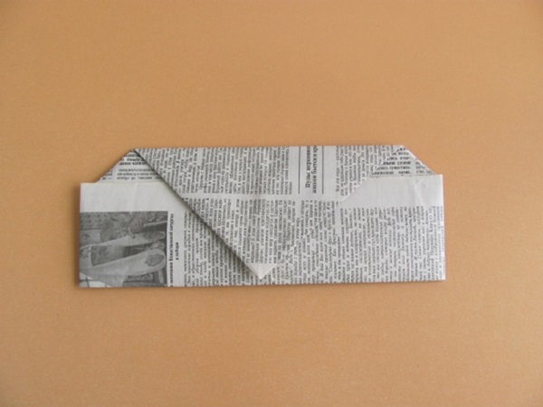 Wie man eine Kappe aus Papier macht
