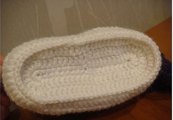 Häkel-Booties mit Schritt-für-Schritt-Beschreibung für Anfänger