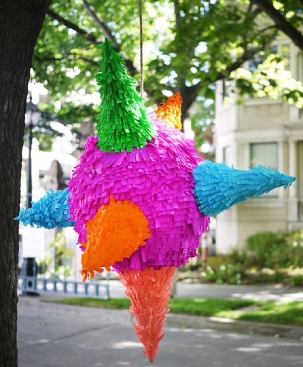 Wie man eine Piñata mit eigenen Händen macht