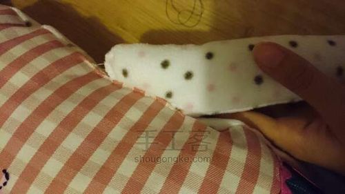 Stofftier Hase mit den eigenen Händen