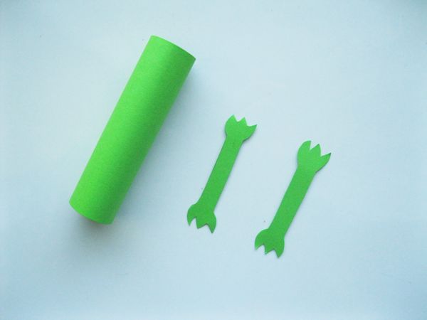 Krokodil aus farbigem Papier mit eigenen Händen