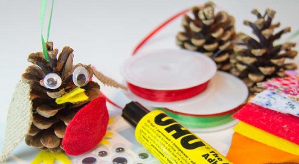 Handwerk "Geschenke des Herbstes" mit eigenen Händen aus natürlichen Materialien für Kindergarten und Schule