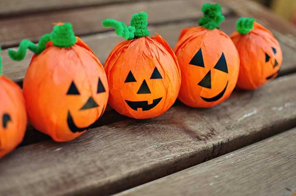 Basteln für Kinder an Halloween