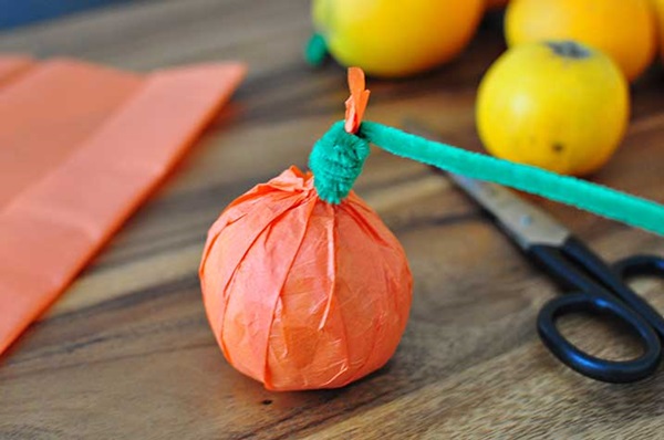 Basteln für Kinder an Halloween