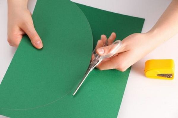 Basteln für das neue Jahr 2017 mit eigenen Händen, Meisterklassen - von Papier und Material bis zum Kindergarten und zur Schule