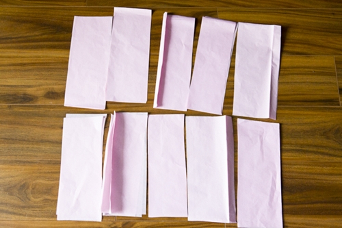 Wie man Pom-Poms aus Papier macht
