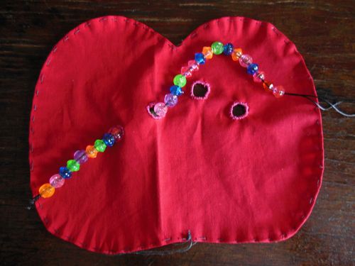 Kuscheltiere mit ihren eigenen Händen