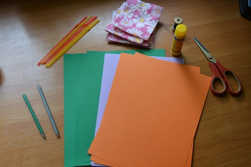 Basteln bis zum 9. Mai: Ewiges Feuer aus Papier mit eigenen Händen