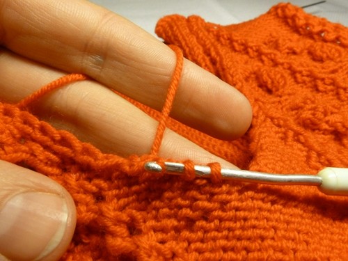 Weste mit Stricknadeln: Diagramm, Foto, Video. Meisterklasse zum Stricken einer Strickweste