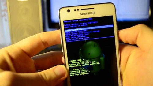 So setzen Sie die Einstellungen auf dem Samsung zurück