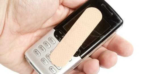 So entfernen Sie Kratzer von Ihrem Telefon