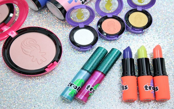 Glamouröser Troll: Dekorative Sammlung von MAC Good Luck Trolls