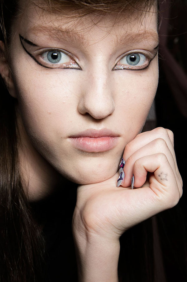Grafisches Make-up - Wintertrend 2016-2017