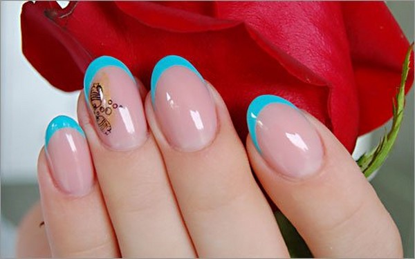 Welche Maniküre in der Schule am 1. September zu machen, ein Foto. Manicure-Ideen für den Wissenstag für Schüler der 9. und 11. Klassen