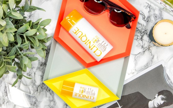 Unsichtbarer Schutz: Gerbstoffe Clinique Mineral Sunscreen