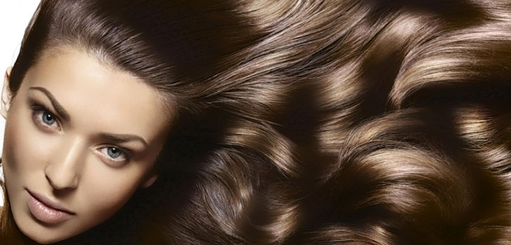 Blendeffekt: 5 Möglichkeiten, die Haarausstrahlung zurück zu geben