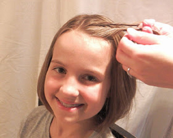 Frisuren für Mädchen mit eigenen Händen für das neue Jahr 2017 Hahn - Ideen für kurze, mittlere und lange Haare, Schritt-für-Schritt-Fotos und Videos