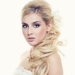 Frisuren beim Abschlussball 2012