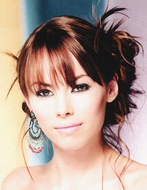 Frisuren für den Abschlussball 2011