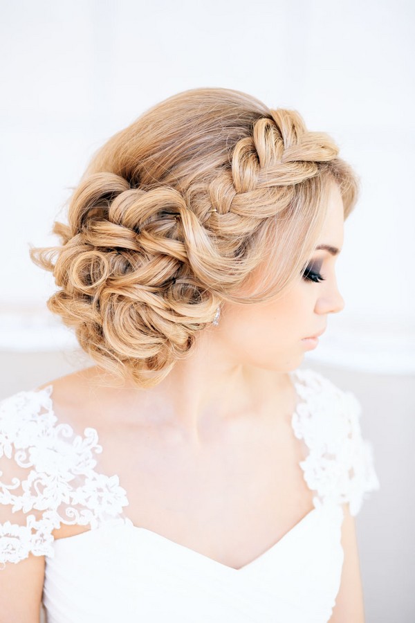 Braid Zopf auf mittlerer Haar mit einem Foto