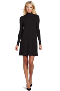 Mit was trage ich ein schwarzes Kleid
