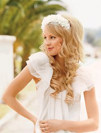 Hochzeitsfrisuren mit wallendem Haar