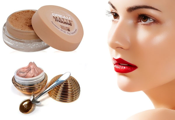 TOP-4-Empfänge des perfekten Make-ups: Unterricht von Visagisten