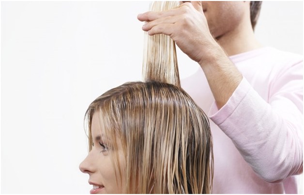 kämmen Sie Ihre Haare