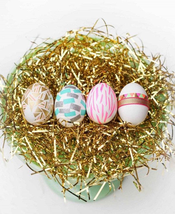 Christus Auferstehung: wie man Eier für Ostern malt