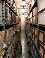 Wie schreibe ich eine Archivanfrage?
